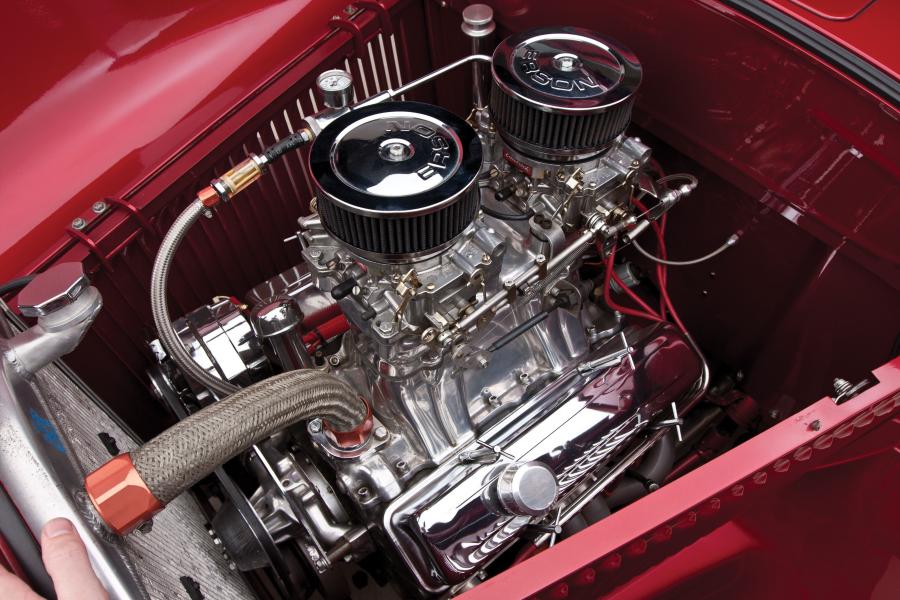  Ford Custom Roadster Pickup 1932 года  (фото 20 из 20)